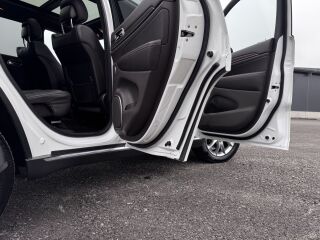 Jeep Grand Cherokee Summit 3.0 184kW