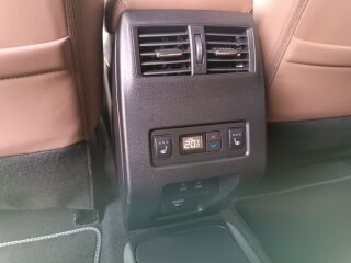 Mitsubishi Outlander Instyle Plus Luxury 4WD 2.4 PHEV 225kW