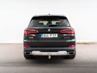 BMW X5 xDrive 30d 3.0 195kW