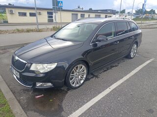 Skoda Superb 1.8 118kW