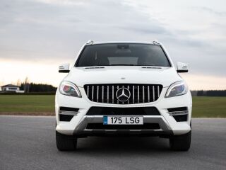 Mercedes-Benz ML 350 DESIGNO EDITION1 3.0 190kW