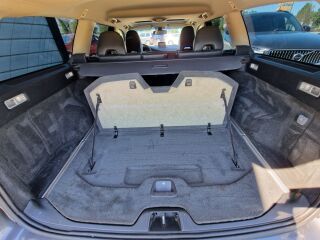 Volvo V70 MOMENTUM 2.4 R5 D5 136kW