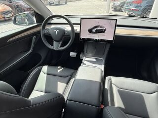 Tesla Model Y Performance AWD 393kW