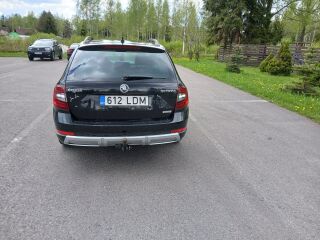 Skoda Octavia Scout 2.0 135kW