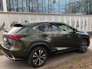 Lexus NX 300h KYUSHU EDITION 2.5 114kW