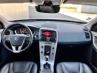 Volvo XC60 AWD Summum 2.4 D4 140kW