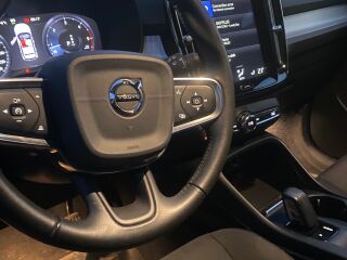 Volvo XC40 Momentum 2.0 110kW