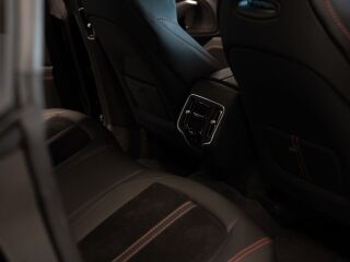 Aston Martin DBX 707 4.0 V8 520kW