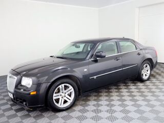 Chrysler 300 C SRT Design 3.0 CRD 155kW