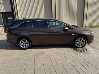 Opel Astra 1.6 100kW