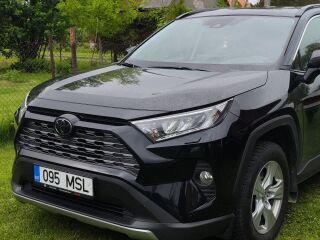 Toyota RAV4 2.0 129kW