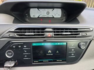 Citroen Grand C4 Spacetourer 1.2 R4 96kW