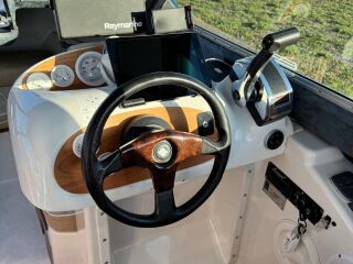 Finnmaster 6400 ROYAL CRUISER OC D1.7L DTI 112кВ