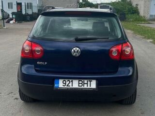 Volkswagen Golf 1.4 R4 55кВ