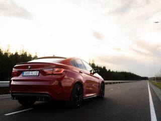 BMW X6 M 4.4 V8 423кВ