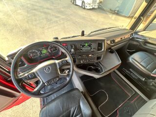 Scania R650 6X4 EURO6 + RETARDER 478kW