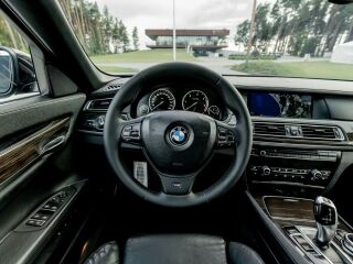 BMW 730 d M-sportpakett Shadowline 3.0 180kW