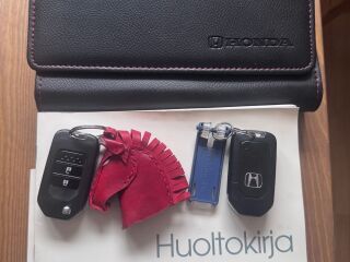 Honda Jazz 1.3 75кВ