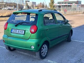 Chevrolet Spark 1.0 49kW