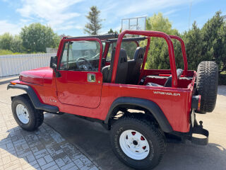 Jeep Wrangler 2.5 89кВ