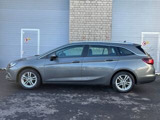 Opel Astra 1.6 81kW