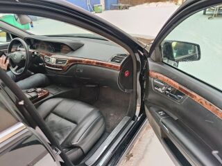 Mercedes-Benz S 320 3.0 173kW