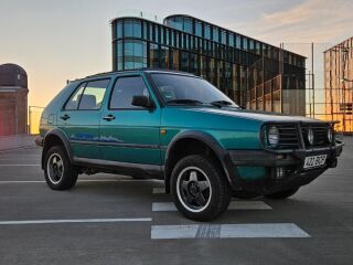 Volkswagen Golf Country 1.8 72kW