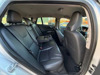 Volvo V60 Momentum Facelift EU6 2.0 R4 D3 TDI 110кВ