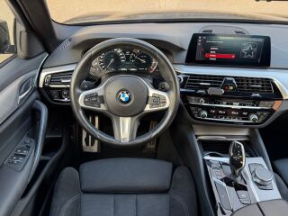 BMW 520 i M-pakett 2.0 R4 135kW