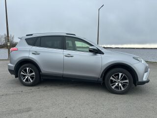 Toyota RAV4 2.0 3ZR 112kW