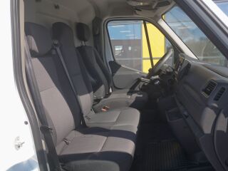 Renault Master VAN FWD 3,5T L3H2 Pack Clim 2.3 100kW