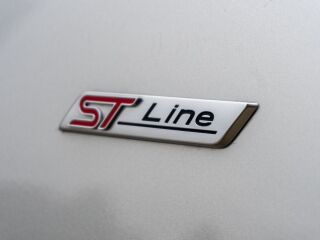 Ford Focus Turnier ST-LINE 1.5 R4 88кВ
