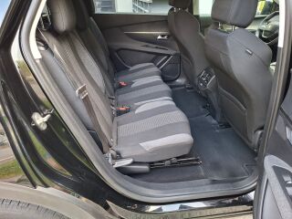 Peugeot 5008 1.5 96kW