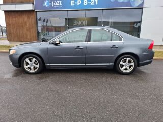 Volvo S80 D5 Summum ATM 2.4 D5 120kW