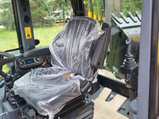 Mecalac TLB990 STAGE V 3.6 82kW