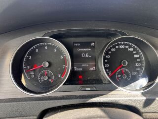 Volkswagen Golf 1.4 90кВ