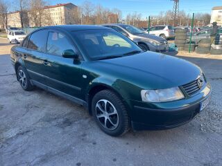 Volkswagen Passat 1.6 R4 74kW