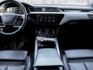 Audi e-tron Sportpack S-line 230kW