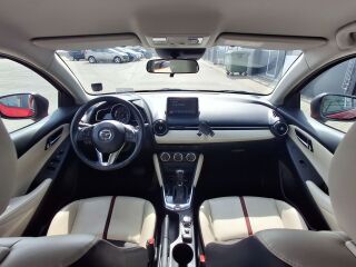 Mazda 2 Luxury 1.5 66кВ