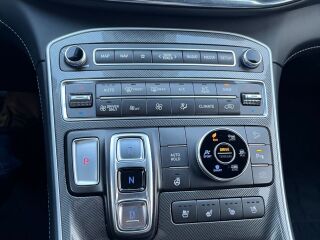 Hyundai Santa Fe Premium 1.6 132кВ