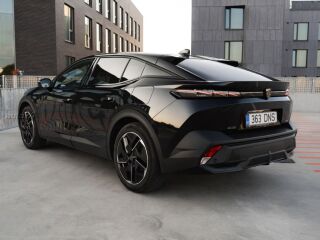 Peugeot 408 GT FULLOption 1.6 140kW