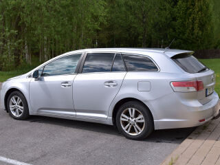 Toyota Avensis 2.0 93kW