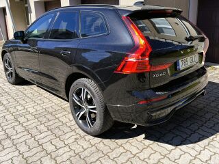 Volvo XC60 R-Design B4 H&K 2.0 145kW