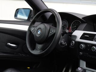 BMW 525 M-Pakett Touring 2.5 R6 160kW