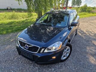 Volvo XC60 SUMMUM CITY SAFETY 4X4 AWD 2.4 R5 D5 120kW