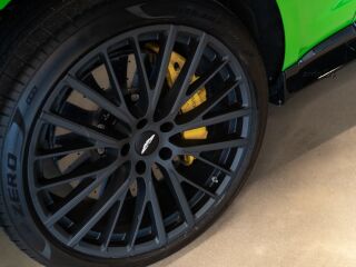 Aston Martin DBX 707 4.0 V8 520kW