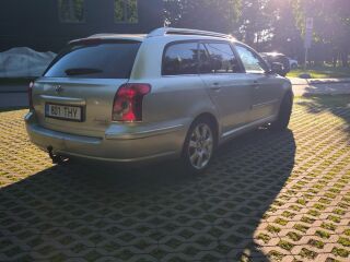 Toyota Avensis 2.0 93kW