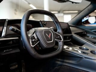 Chevrolet Corvette STINGRAY CONVERTIBLE 6.2 354kW