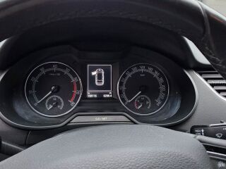 Skoda Octavia 1.5 96kW