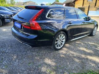 Volvo V90 MOMENTUM 2.0 TDi 140kW